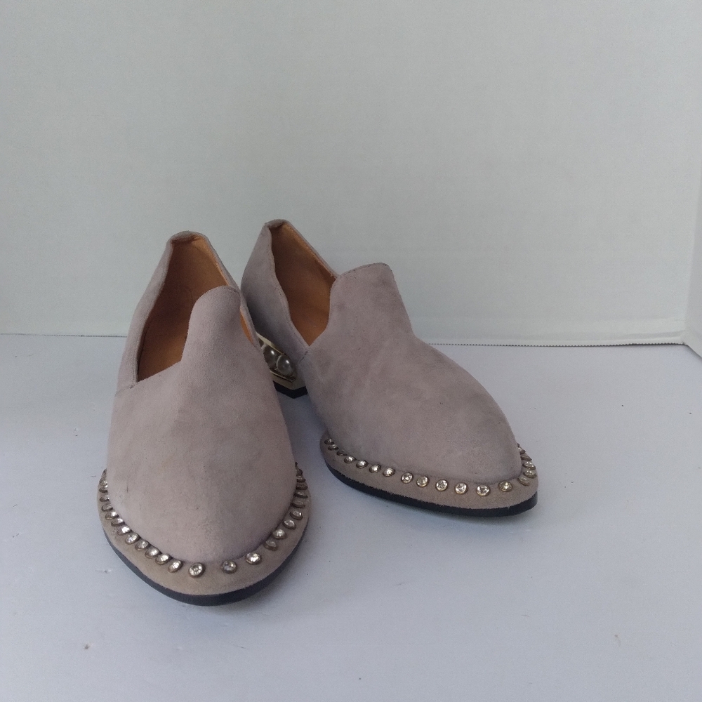 Designer Suede Loafers with Pearl-Studded Heel and Silver Trim Elegant Shoes - Picture 4 of 7